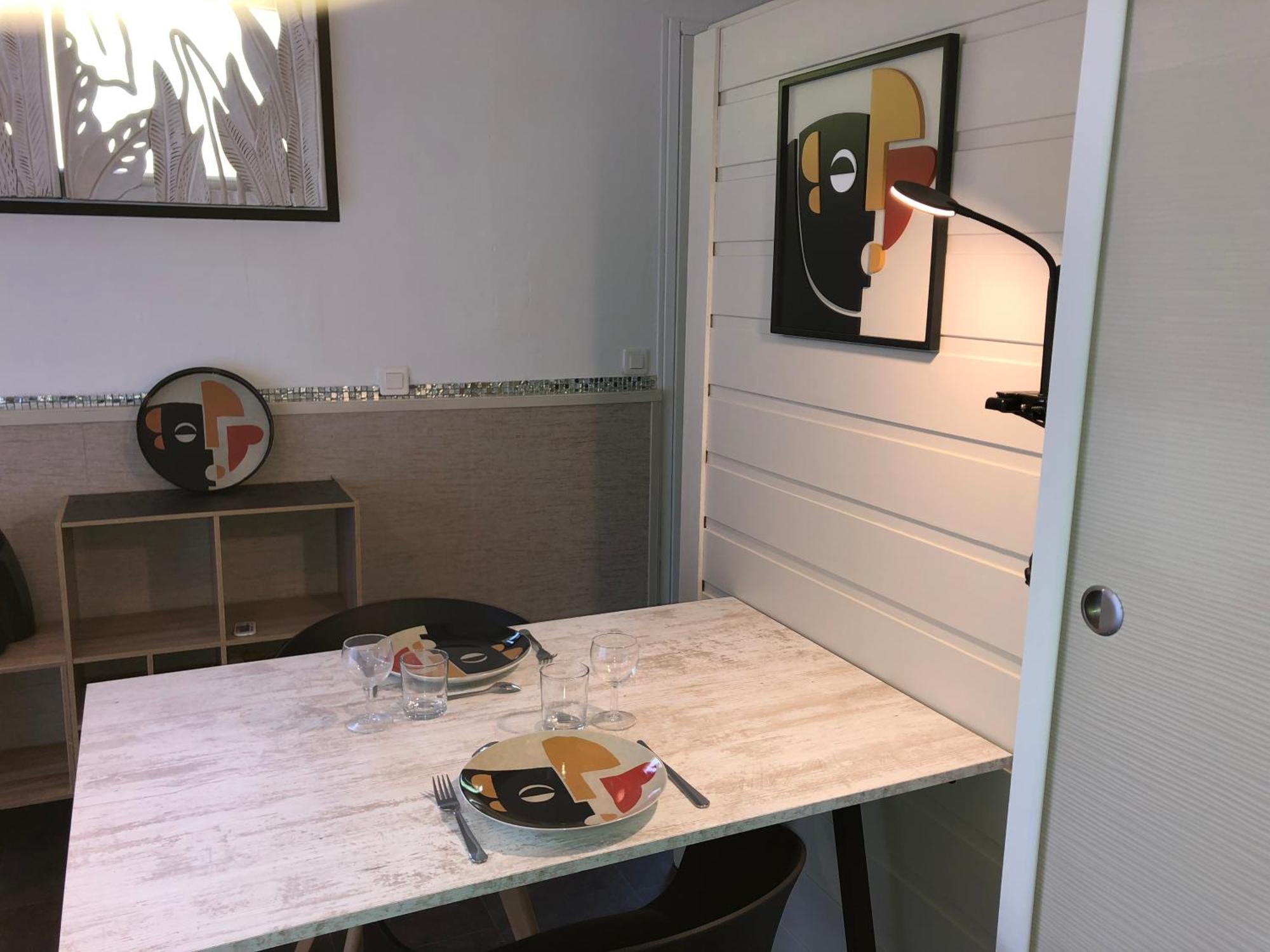 2 Pieces Independant Avec Son Jardinet Prive Hotel Borgo  Ngoại thất bức ảnh